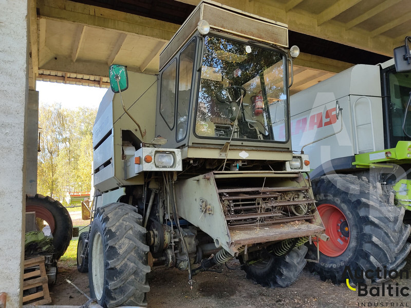 Fortschritt E 514 - Зърнокомбайн: снимка 1 Fortschritt E 514 - Зърнокомбайн: снимка 1