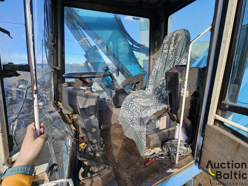 Fuchs MHL 320 - Колесен багер: снимка 5 Fuchs MHL 320 - Колесен багер: снимка 5