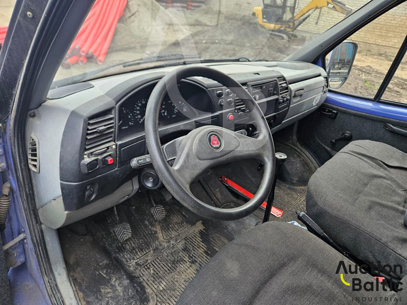 Лекотоварен автомобил фургон GAZ Gaz 3302: снимка 6
