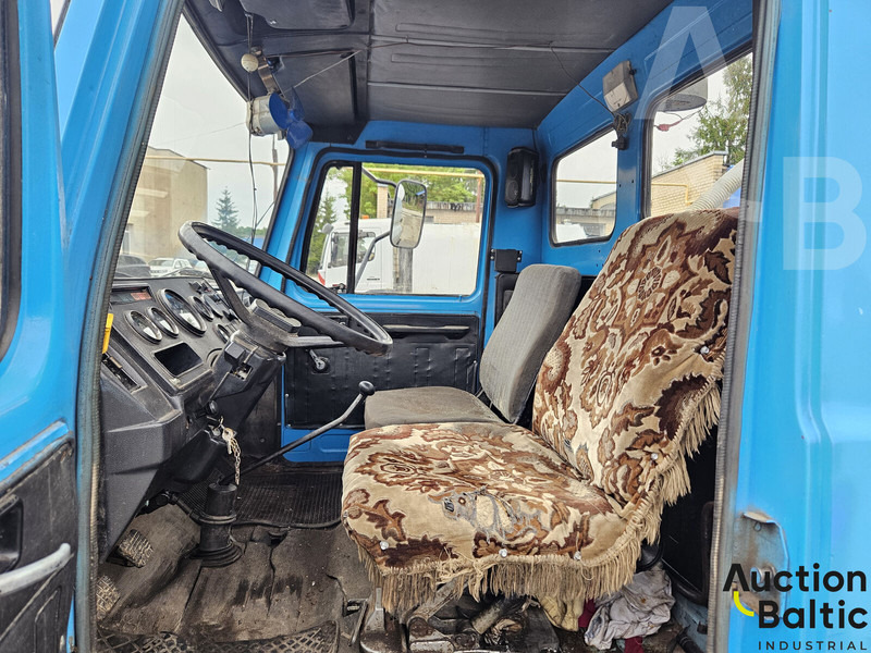 GAZ Gaz 3307 - Каналопочистваща машина: снимка 4 GAZ Gaz 3307 - Каналопочистваща машина: снимка 4