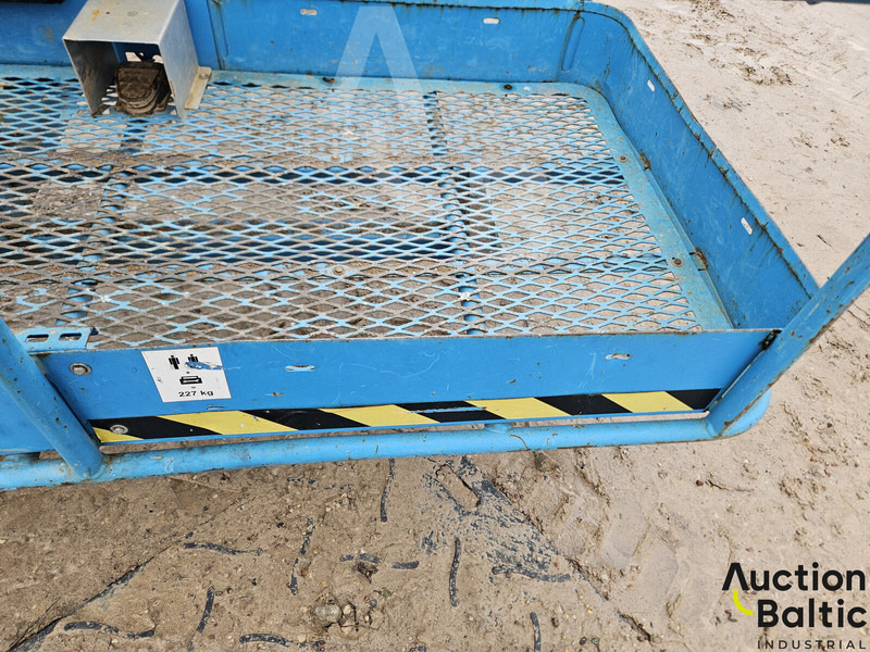 Артикулираща платформа Genie Z 60/34: снимка 12 Артикулираща платформа Genie Z 60/34: снимка 12