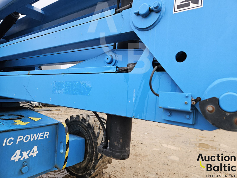 Артикулираща платформа Genie Z 60/34: снимка 9 Артикулираща платформа Genie Z 60/34: снимка 9