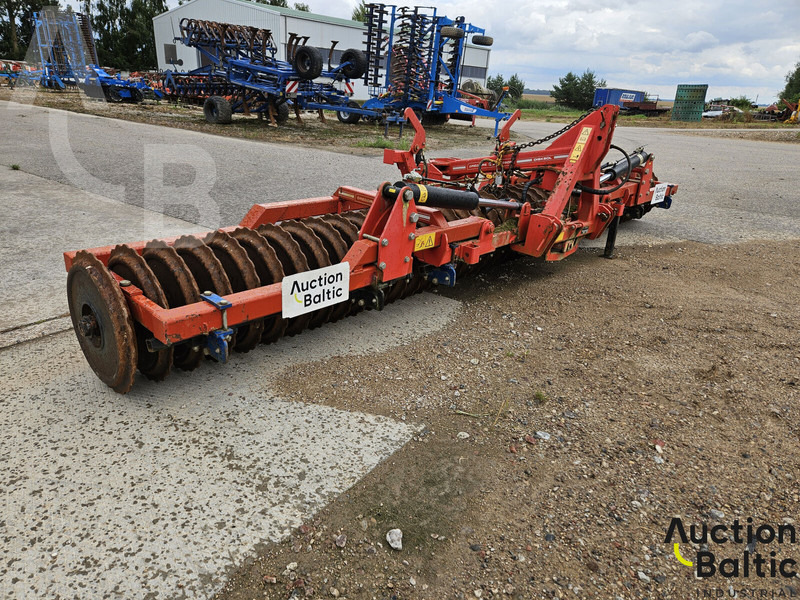 Gregoire Besson Gregoire-Besson DLRE 600 - Селскостопански валяк: снимка 1 Gregoire Besson Gregoire-Besson DLRE 600 - Селскостопански валяк: снимка 1