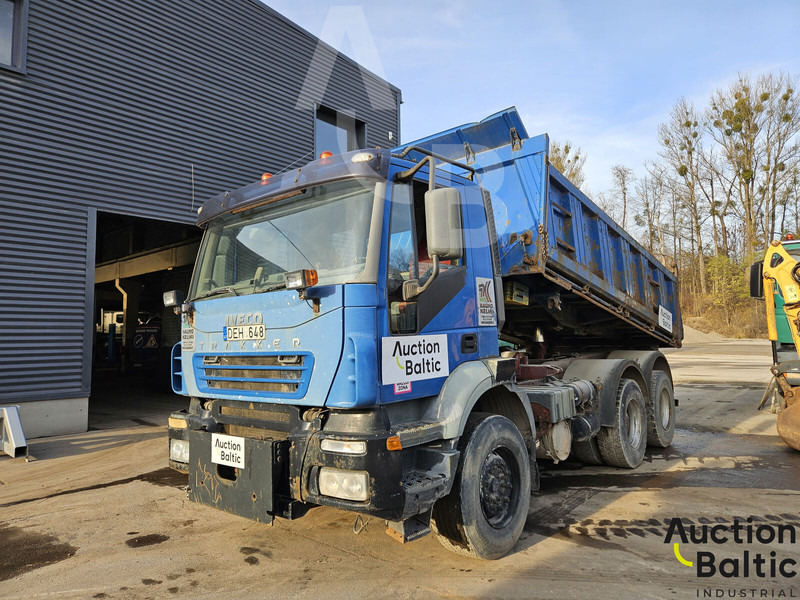 Iveco 260E44 - Самосвал камион: снимка 1 Iveco 260E44 - Самосвал камион: снимка 1