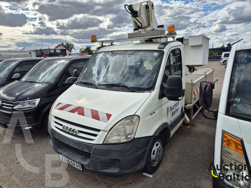 Iveco 50C18 - Автовишка: снимка 1 Iveco 50C18 - Автовишка: снимка 1