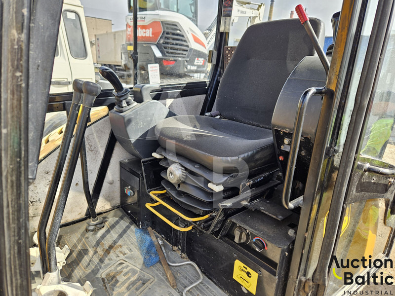 Верижен багер JCB 8060: снимка 9