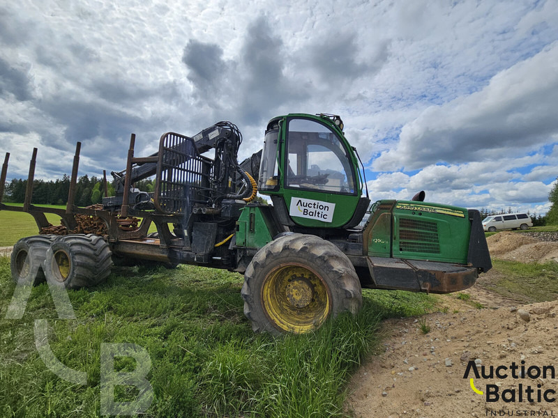 John Deere 1010 E - Горско ремарке: снимка 2 John Deere 1010 E - Горско ремарке: снимка 2