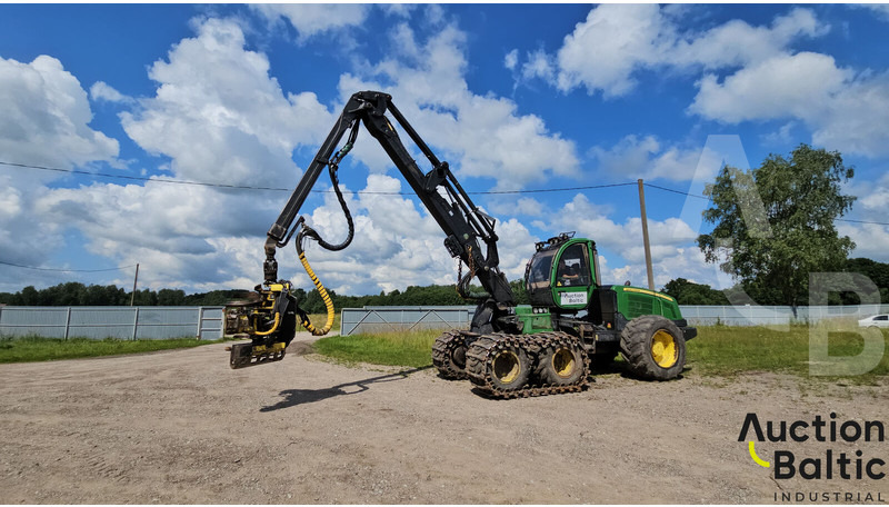 John Deere 1170 E - Комбайн: снимка 1 John Deere 1170 E - Комбайн: снимка 1