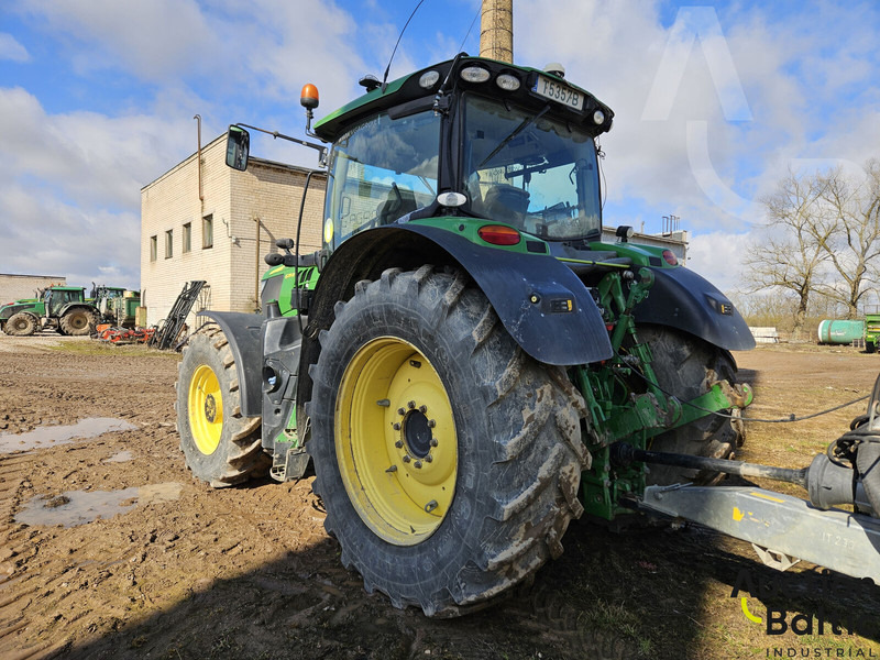 John Deere 6125 R - Трактор: снимка 3 John Deere 6125 R - Трактор: снимка 3