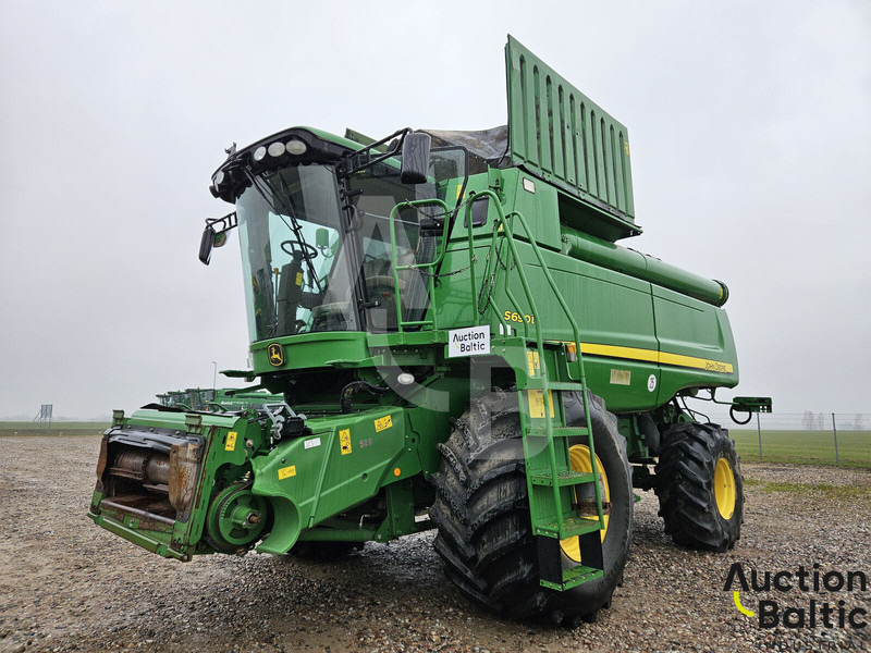 John Deere S 690 i - Зърнокомбайн: снимка 2 John Deere S 690 i - Зърнокомбайн: снимка 2