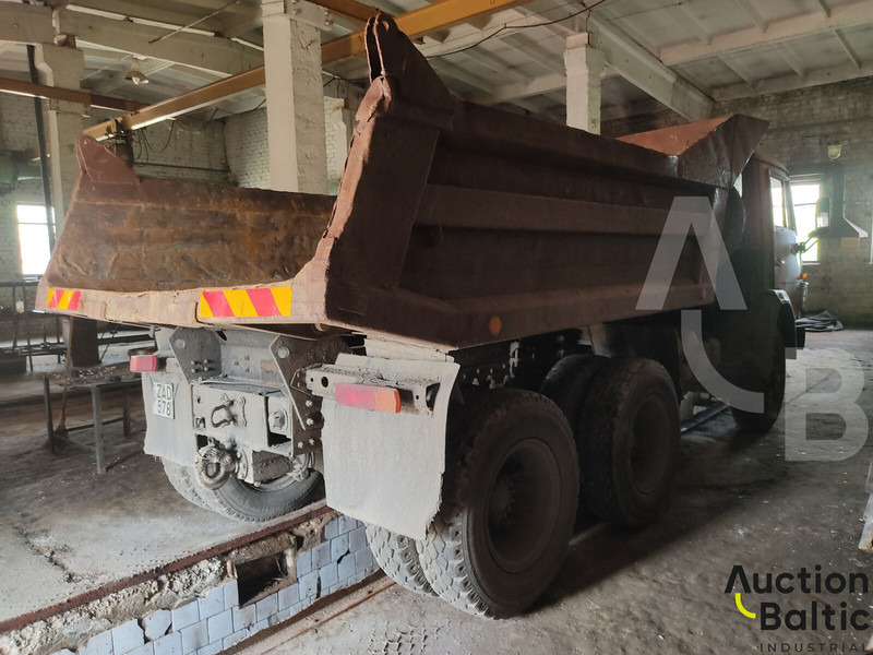 Kamaz 5511 - Самосвал камион: снимка 4 Kamaz 5511 - Самосвал камион: снимка 4
