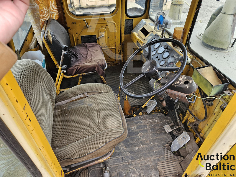 Kirovec K-701 - Трактор: снимка 5 Kirovec K-701 - Трактор: снимка 5
