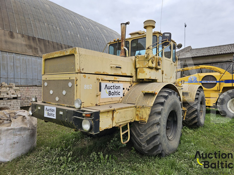 Kirovec K-701 - Трактор: снимка 2 Kirovec K-701 - Трактор: снимка 2