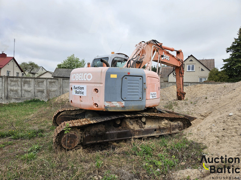 Kobelco SK 235 SR - Верижен багер: снимка 3 Kobelco SK 235 SR - Верижен багер: снимка 3