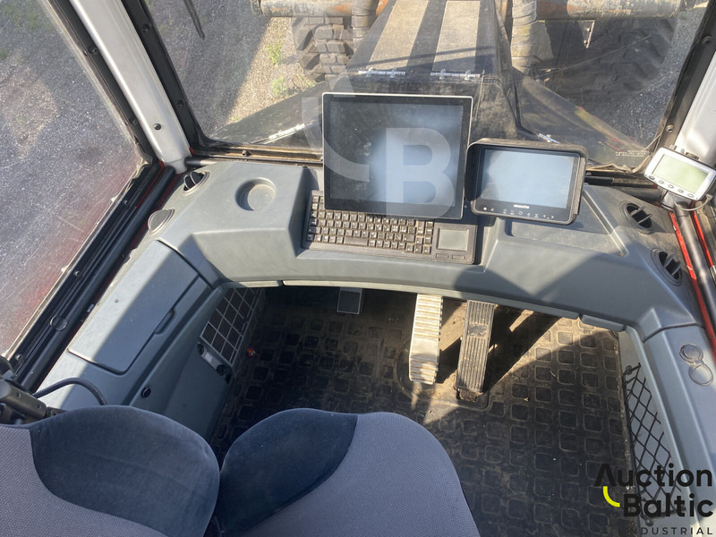 Горско ремарке Komatsu 895: снимка 6 Горско ремарке Komatsu 895: снимка 6