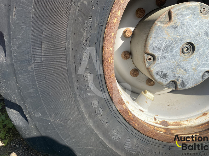 Горско ремарке Komatsu 895: снимка 18 Горско ремарке Komatsu 895: снимка 18