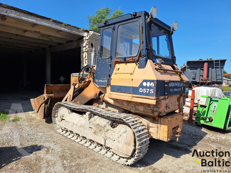Komatsu D57S-1 - Верижен товарач: снимка 2 Komatsu D57S-1 - Верижен товарач: снимка 2
