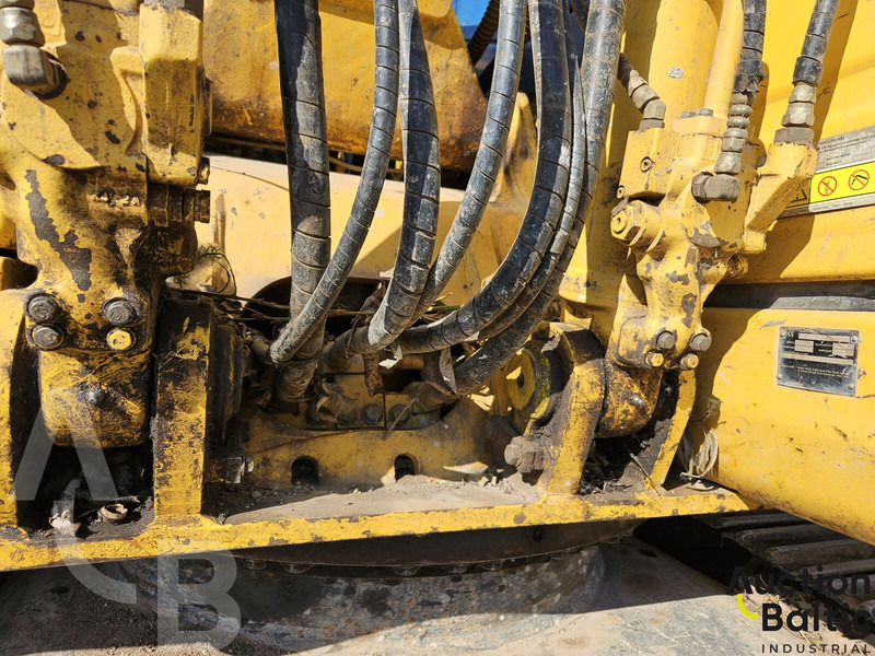 Верижен багер Komatsu PC130-8: снимка 13