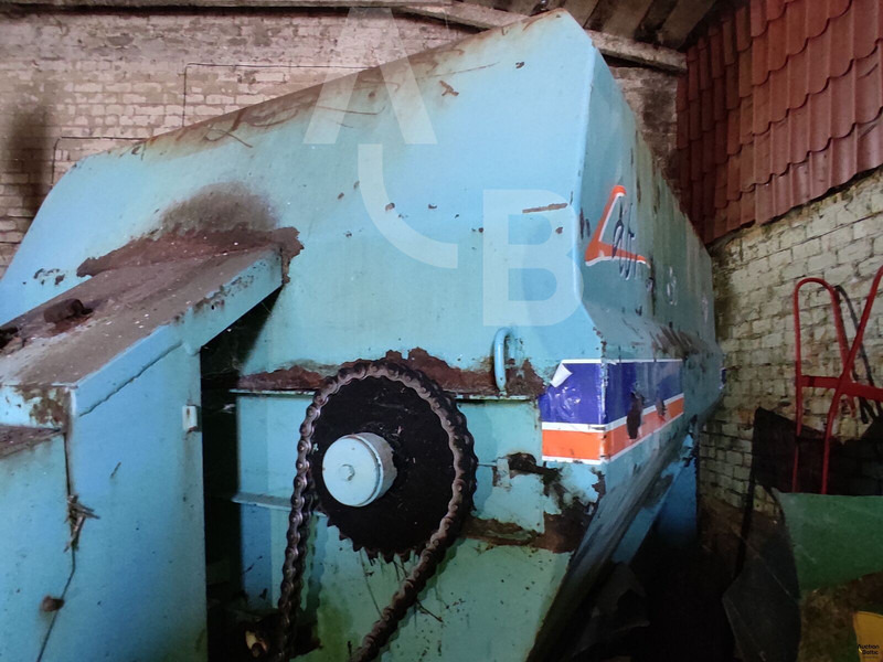 Labrador MT90 - Техника за животновъдство: снимка 4 Labrador MT90 - Техника за животновъдство: снимка 4