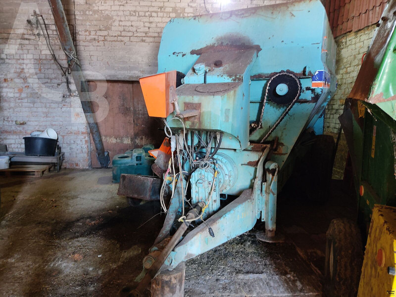 Labrador MT90 - Техника за животновъдство: снимка 3 Labrador MT90 - Техника за животновъдство: снимка 3