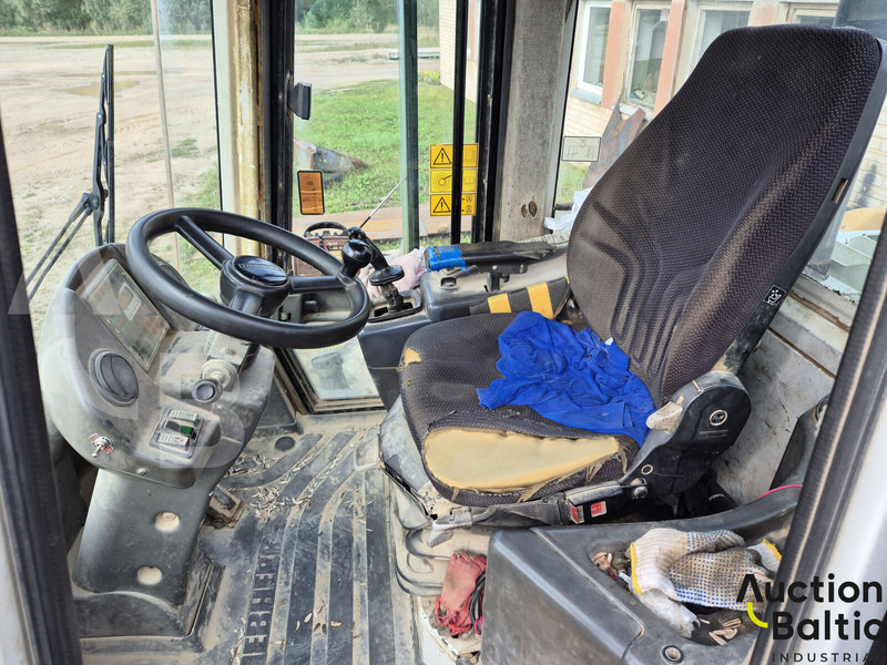 Liebherr L 538 - Колесен товарач: снимка 5 Liebherr L 538 - Колесен товарач: снимка 5