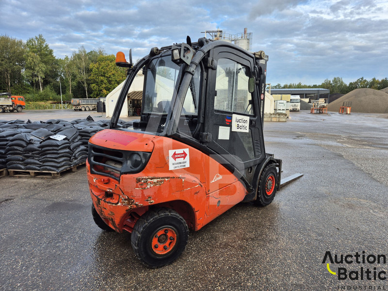 Linde H30D - Дизелов мотокар: снимка 3 Linde H30D - Дизелов мотокар: снимка 3