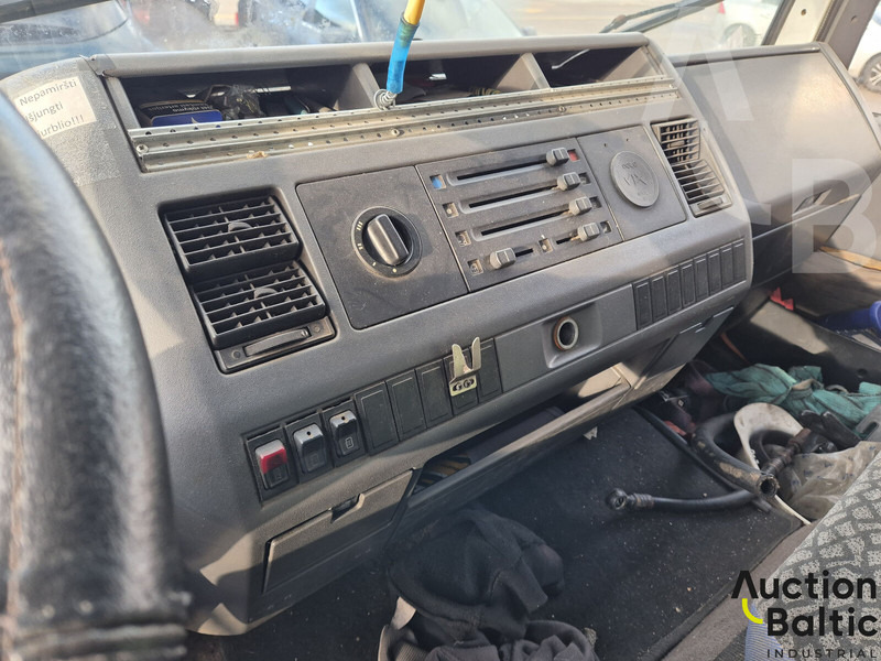 Камион пътна помощ MAN 10.153: снимка 9 Камион пътна помощ MAN 10.153: снимка 9