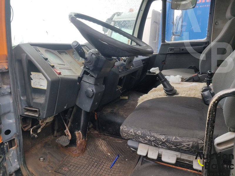 MAN 15.163 - Каналопочистваща машина: снимка 5 MAN 15.163 - Каналопочистваща машина: снимка 5