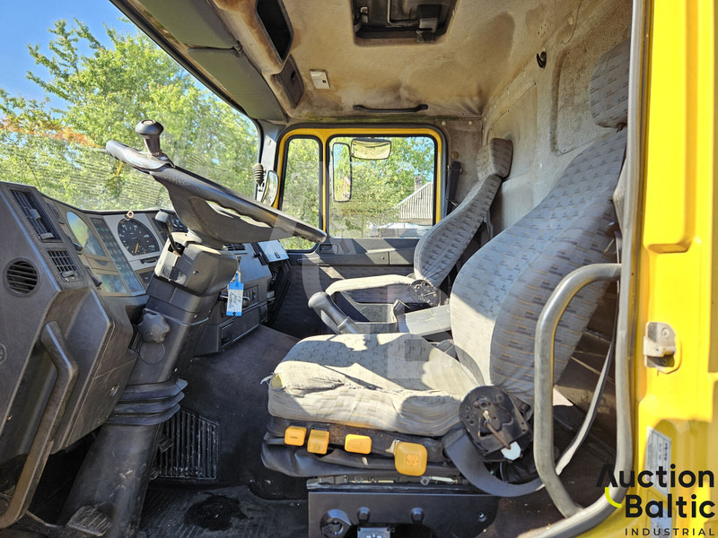 MAN M90 - Автовишка: снимка 5 MAN M90 - Автовишка: снимка 5
