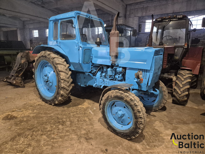 MTZ Belarus MTZ 80L - Трактор: снимка 1 MTZ Belarus MTZ 80L - Трактор: снимка 1