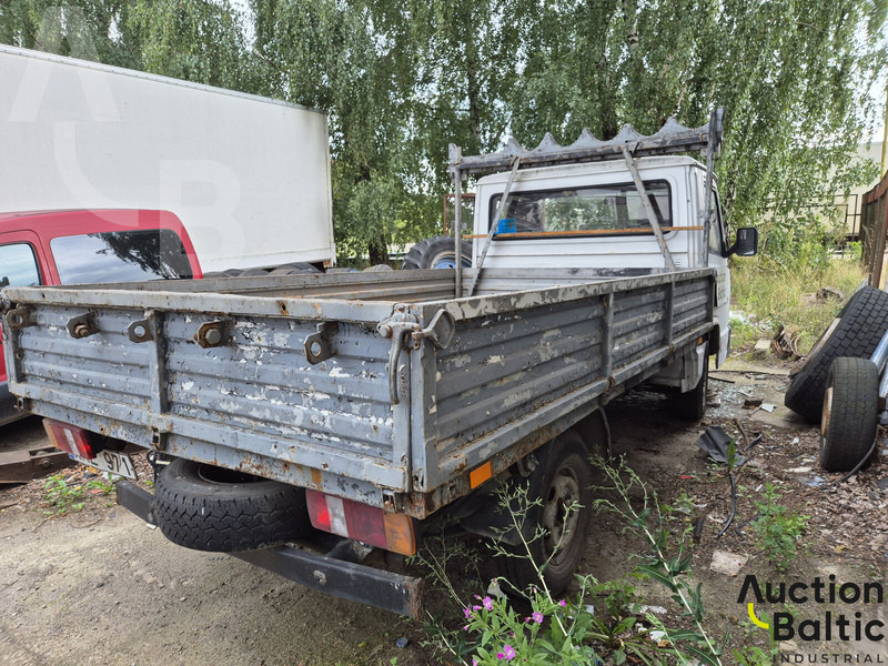 Mercedes-Benz 100-serie 100 D - Бордови бус: снимка 4 Mercedes-Benz 100-serie 100 D - Бордови бус: снимка 4
