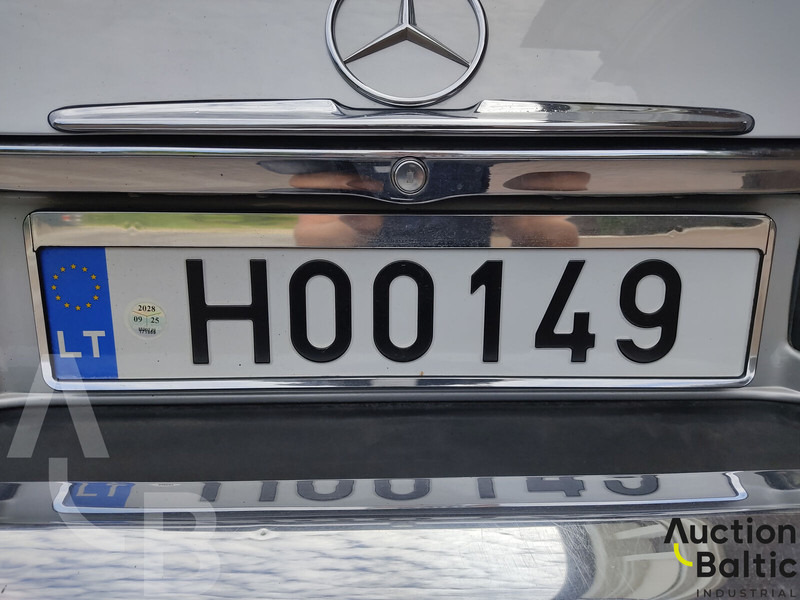 Лек автомобил Mercedes-Benz 300-serie 380 SLC: снимка 20