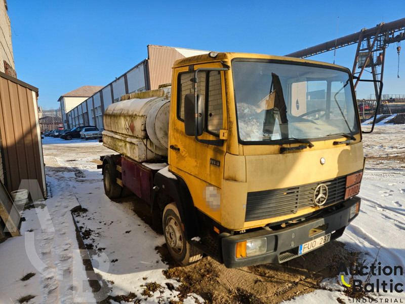 Mercedes-Benz 814 - Камион цистерна: снимка 1 Mercedes-Benz 814 - Камион цистерна: снимка 1