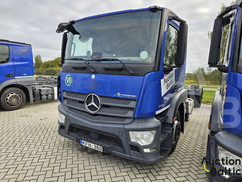 Mercedes-Benz Actros 1843 - Шаси кабина: снимка 2 Mercedes-Benz Actros 1843 - Шаси кабина: снимка 2