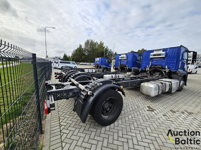 Mercedes-Benz Actros 1843 - Шаси кабина: снимка 4 Mercedes-Benz Actros 1843 - Шаси кабина: снимка 4