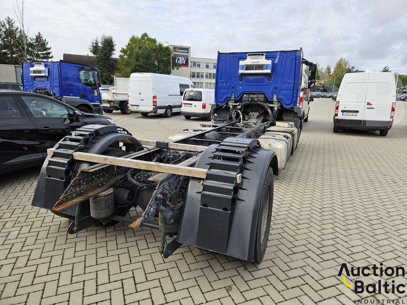 Mercedes-Benz Actros 1843 - Шаси кабина: снимка 4 Mercedes-Benz Actros 1843 - Шаси кабина: снимка 4