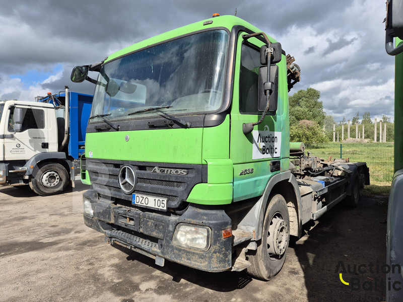Mercedes-Benz Actros 2636 - Самосвал камион: снимка 2 Mercedes-Benz Actros 2636 - Самосвал камион: снимка 2