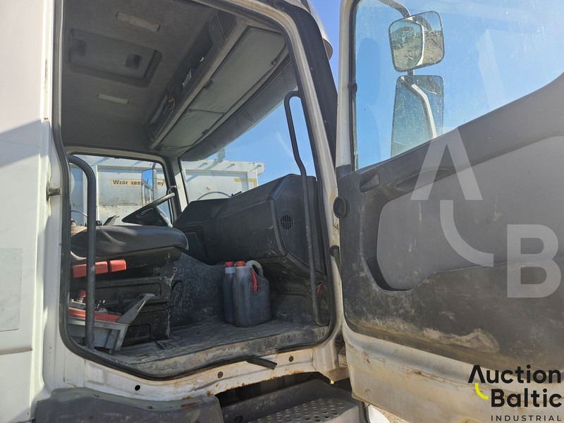 Mercedes-Benz Actros - Стационарна бетон помпа: снимка 5 Mercedes-Benz Actros - Стационарна бетон помпа: снимка 5