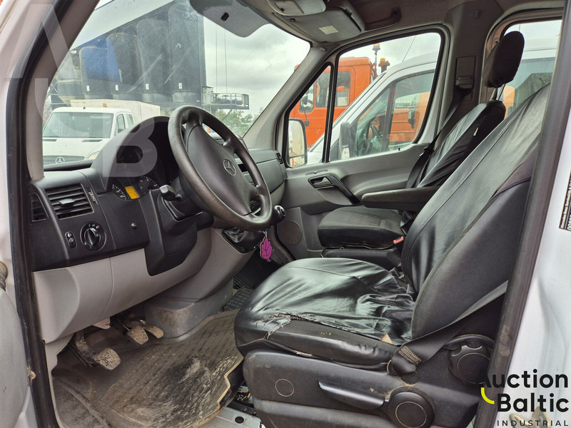 Mercedes-Benz Sprinter - Брезентов бус: снимка 5 Mercedes-Benz Sprinter - Брезентов бус: снимка 5