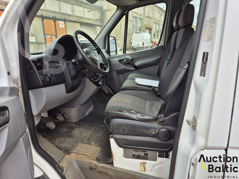 Mercedes-Benz Sprinter - Брезентов бус: снимка 5 Mercedes-Benz Sprinter - Брезентов бус: снимка 5