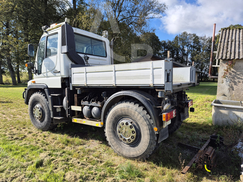 Mercedes-Benz Unimog U 400 - Самосвал камион: снимка 4 Mercedes-Benz Unimog U 400 - Самосвал камион: снимка 4