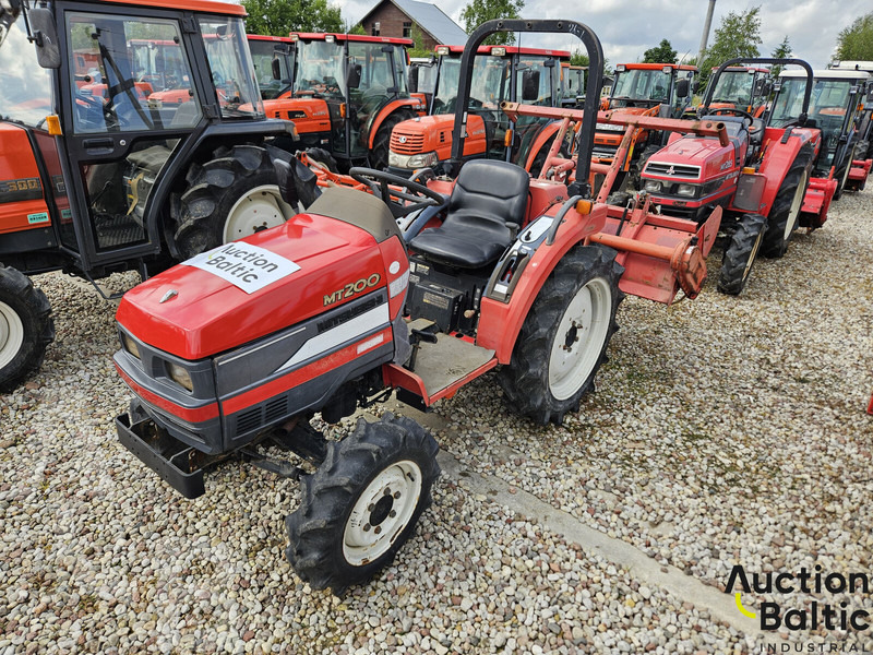 Mitsubishi MT200 - Трактор: снимка 1 Mitsubishi MT200 - Трактор: снимка 1