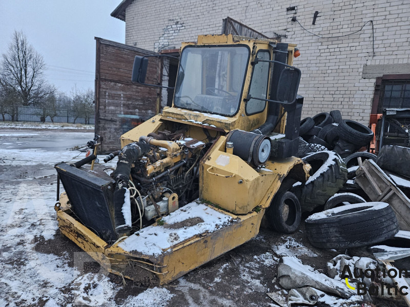 Moxy - Съчленен самосвал: снимка 1 Moxy - Съчленен самосвал: снимка 1