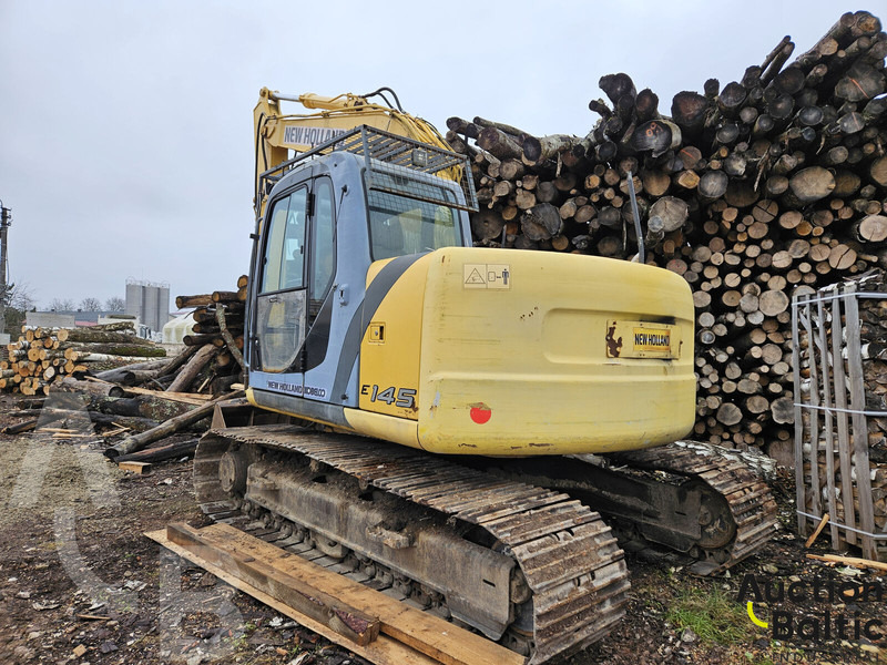New Holland E 145 - Верижен багер: снимка 4 New Holland E 145 - Верижен багер: снимка 4