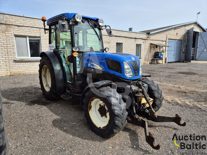 New Holland T 4030 - Трактор: снимка 1 New Holland T 4030 - Трактор: снимка 1