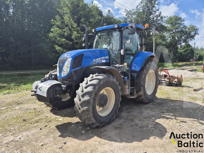 New Holland T 7.210 - Трактор: снимка 2 New Holland T 7.210 - Трактор: снимка 2