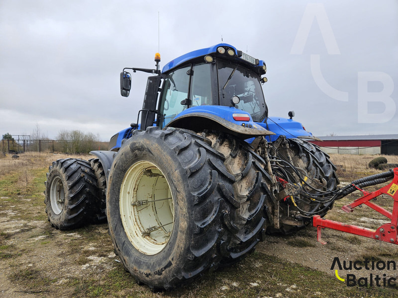 New Holland T 8.410 - Трактор: снимка 4 New Holland T 8.410 - Трактор: снимка 4