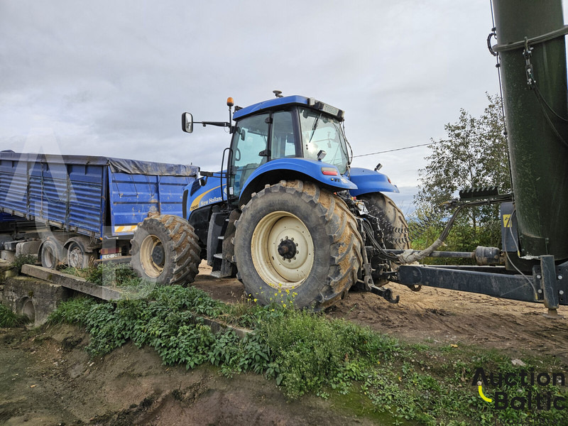 New Holland T 8040 - Трактор: снимка 3 New Holland T 8040 - Трактор: снимка 3