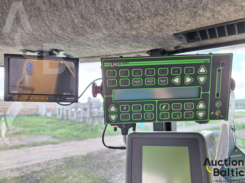 New Holland TF 78 - Зърнокомбайн: снимка 5 New Holland TF 78 - Зърнокомбайн: снимка 5