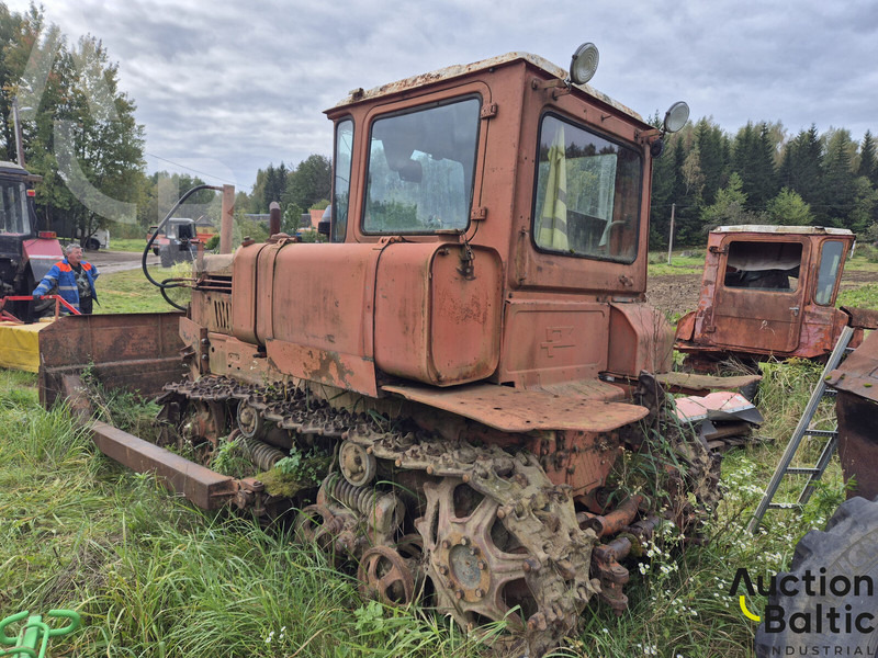 Onbekend DT-75 - Булдозер: снимка 3 Onbekend DT-75 - Булдозер: снимка 3